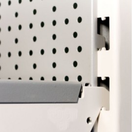 Fond Perforé pour gondole RAL 9001