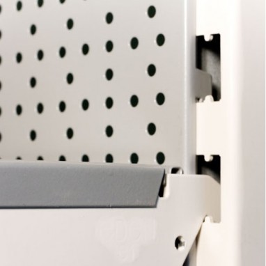 Fond Perforé pour gondole RAL 9001