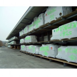 Stockage en exterieur avec auvent