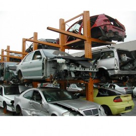 Stockage de voitures sur rayonnage cantilever